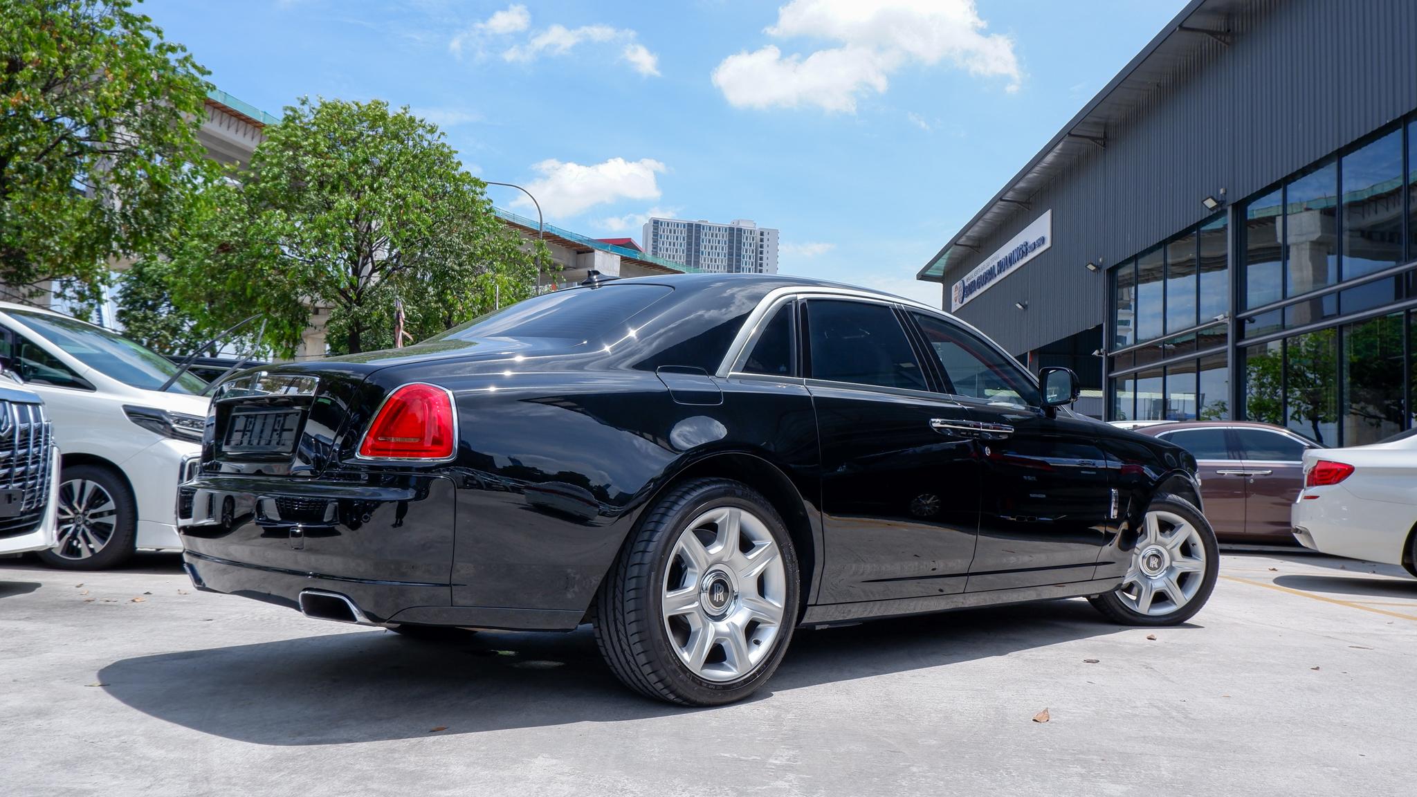 2010 ROLLS ROYCE GHOST