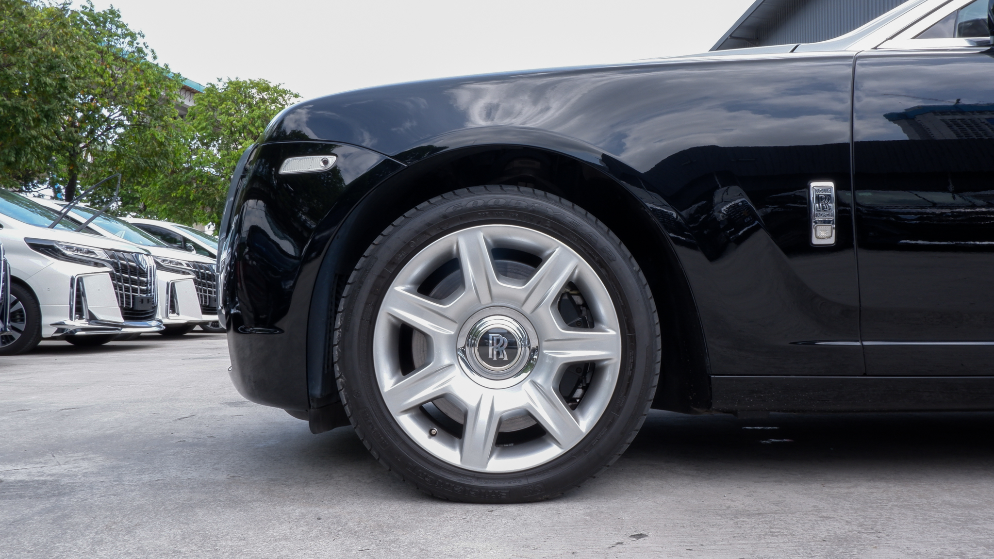 2010 ROLLS ROYCE GHOST