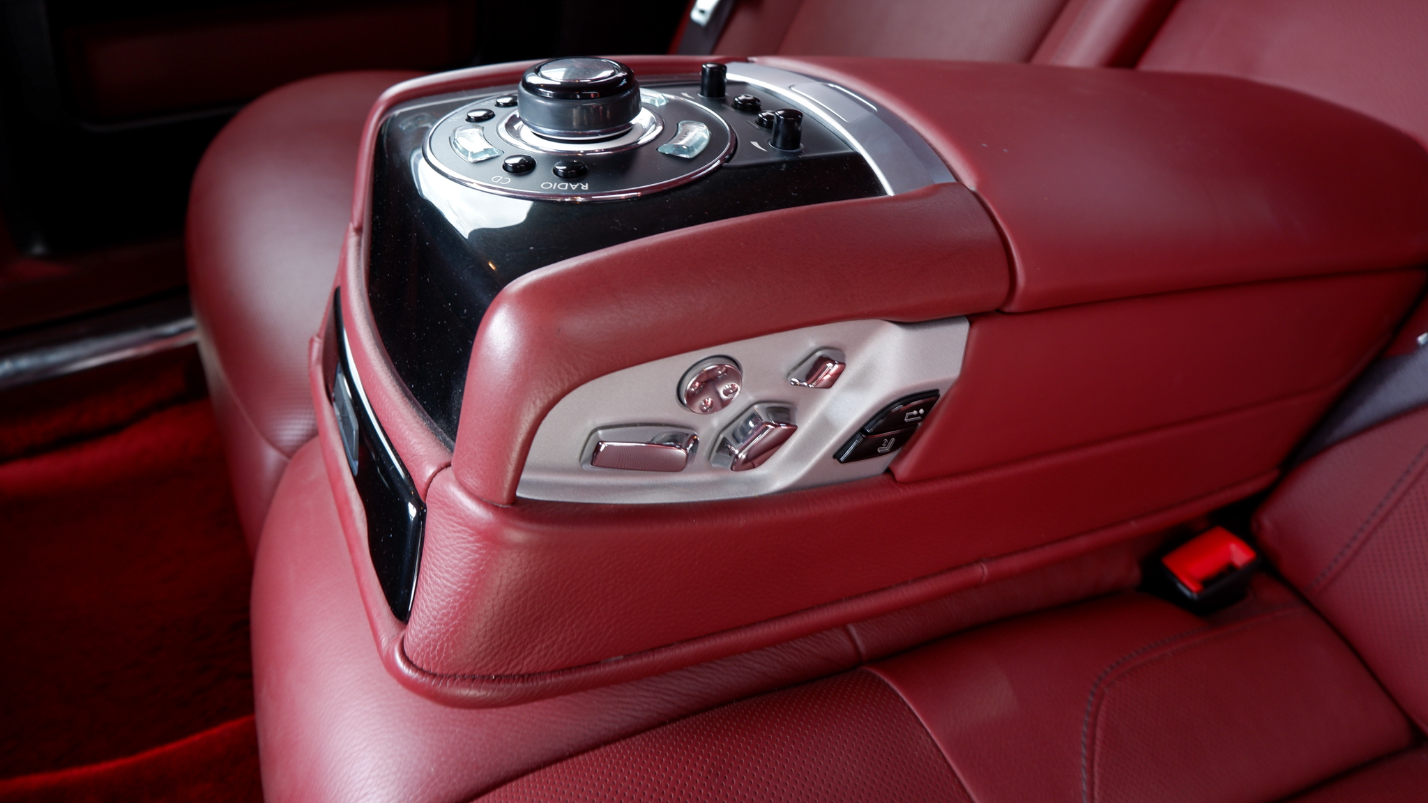 2010 ROLLS ROYCE GHOST