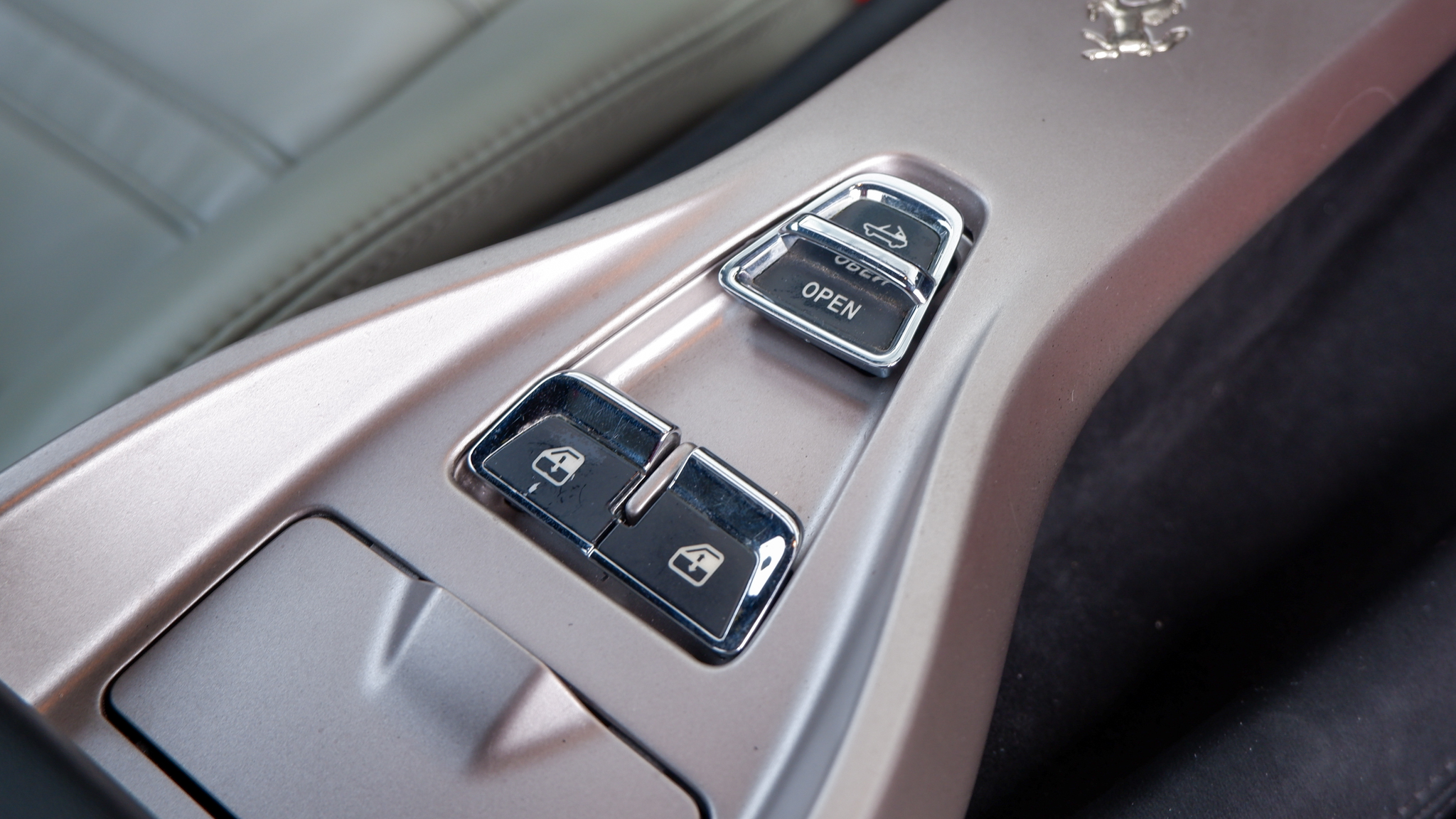 2011 FERRARI CALIFORNIA