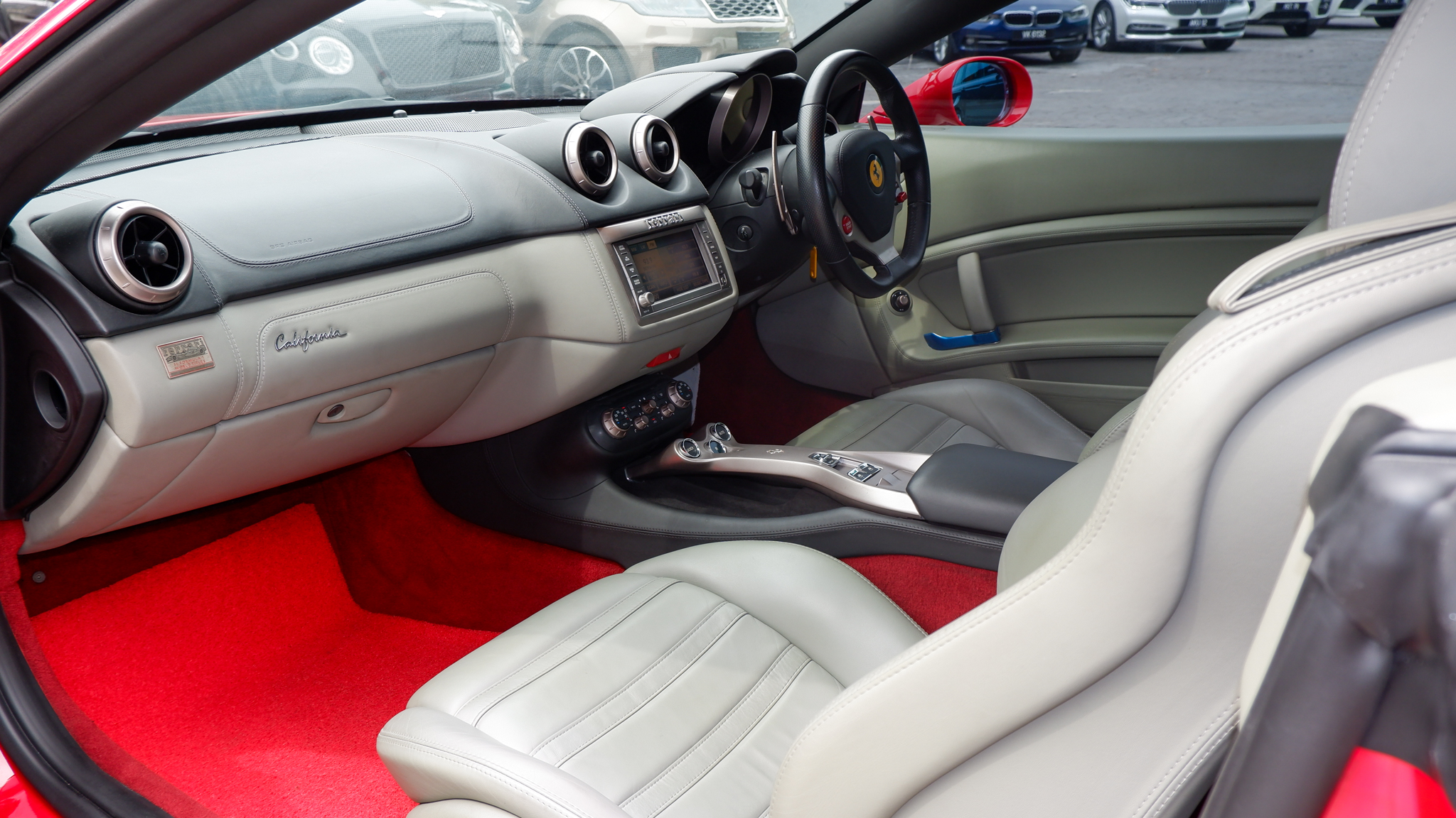 2011 FERRARI CALIFORNIA