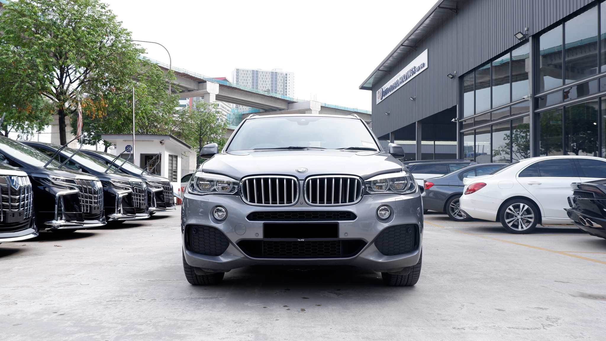 2017 BMW X5 E-Drive Hybrid