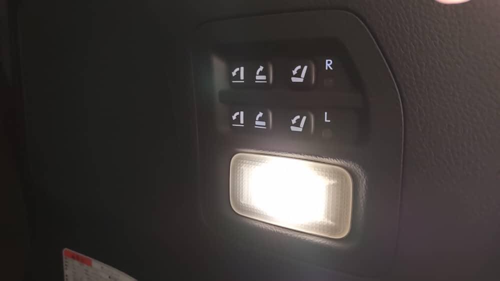 2020 LEXUS LX570