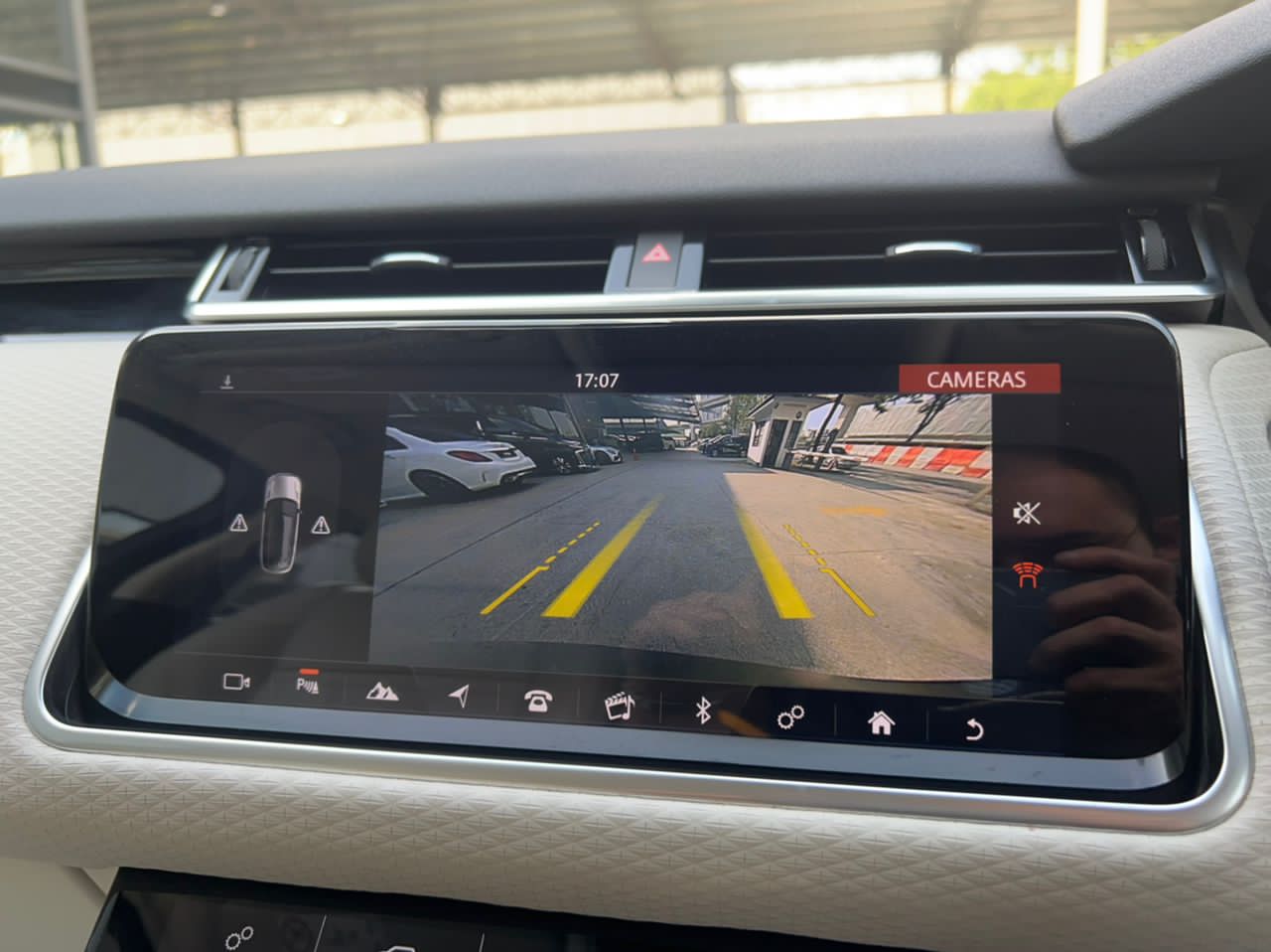 2018 RANGE ROVER VELAR P250 SE